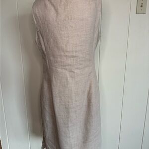 Elegant Beige Sleeveless Dress